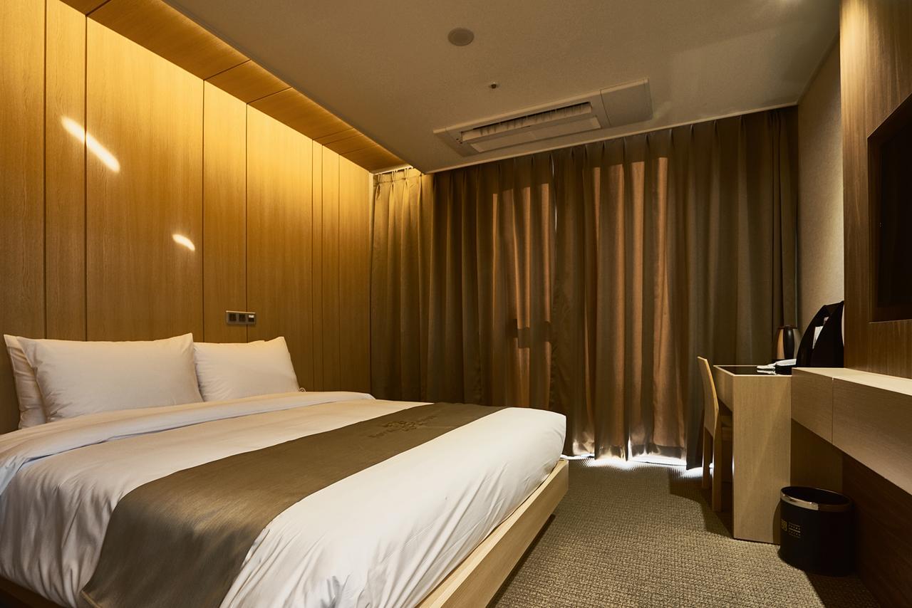 Hotel Royal Emporium Airport Incheon
